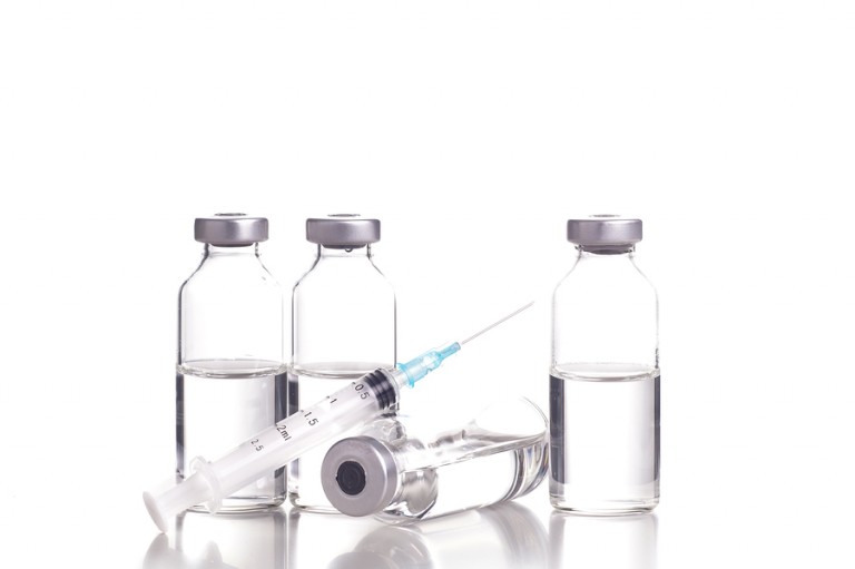 Nueva propuesta pide a farmacéuticas ceder derechos de vacunas ANTI-COVID