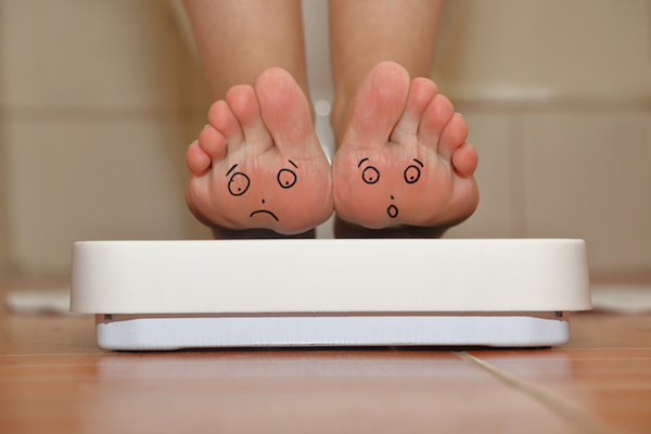 Obesidad-Anorexia-Trastornos-Alimentarios-Bascula