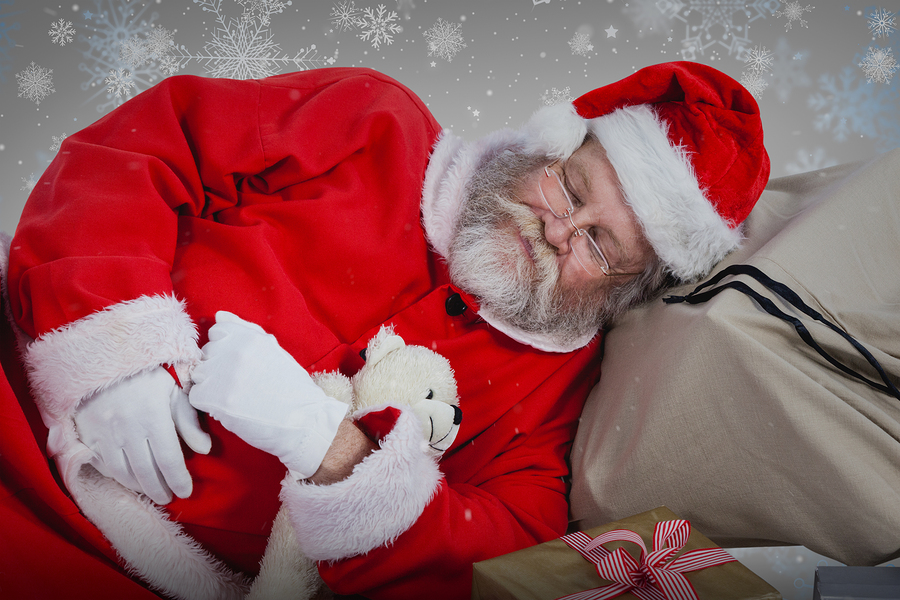Navidad-Santa-Claus-Cansancio-Salud-Ocupacional-Adulto-Mayor